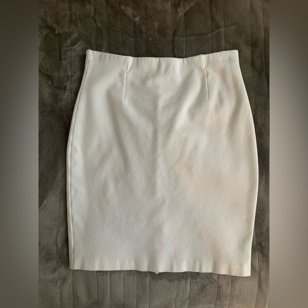 Pencil Skirt in White